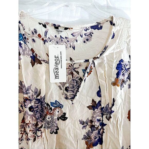 NWT Meaneor blouse    - Picture 2 of 5